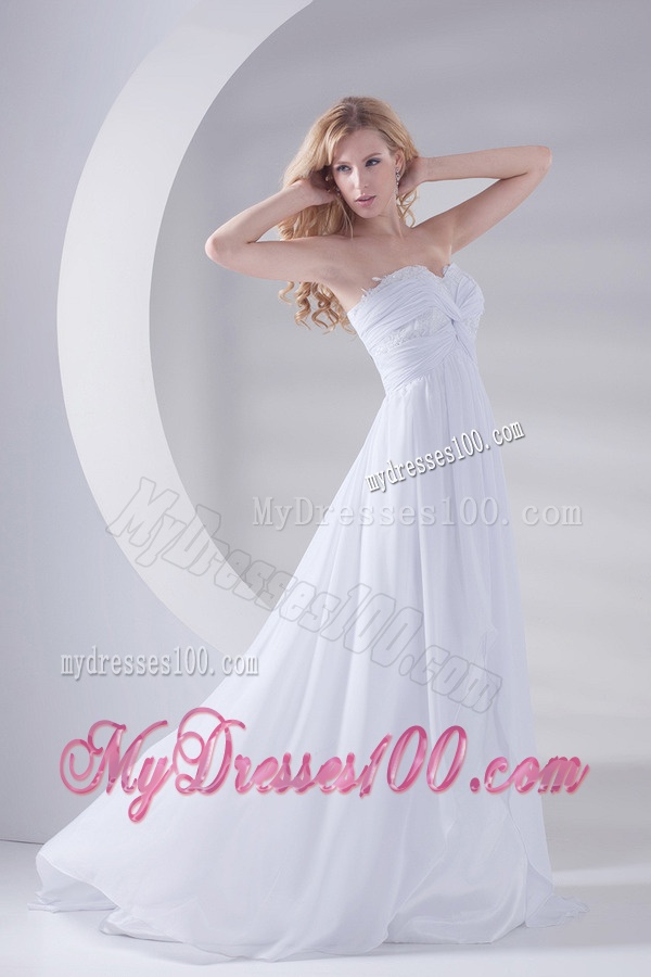 White Sweetheart Appliques 2016 Evening Dress with Brush Train