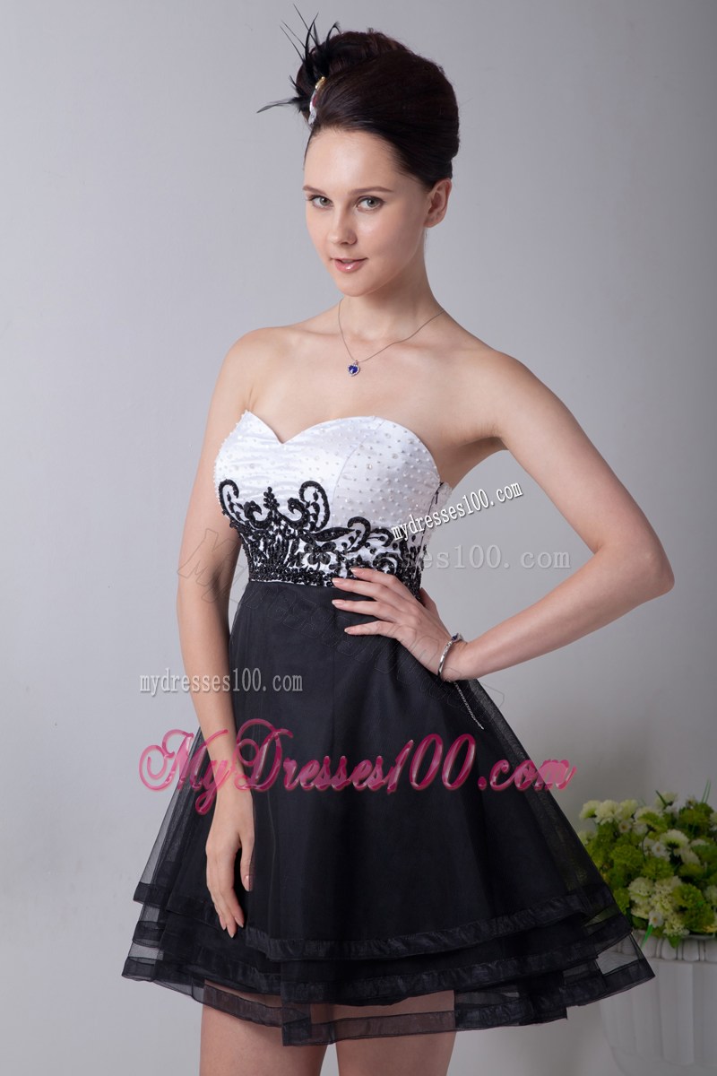 Mini-length Sweetheart White and Black Organza Prom Nightclub Dress