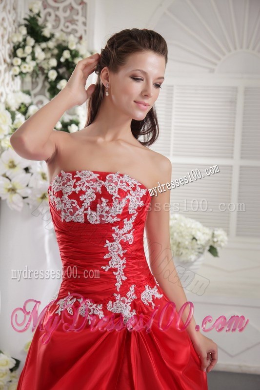 Red A-line Prom Dress of Floor-length with Appliques and Ruches