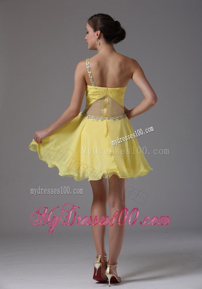 One Shoulder and Ruched Bodice For Yellow Prom Dress with Beading