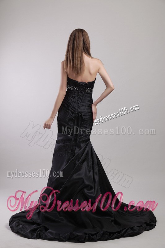Black Mermaid Ruched Prom Dresses with Court Train and Beading