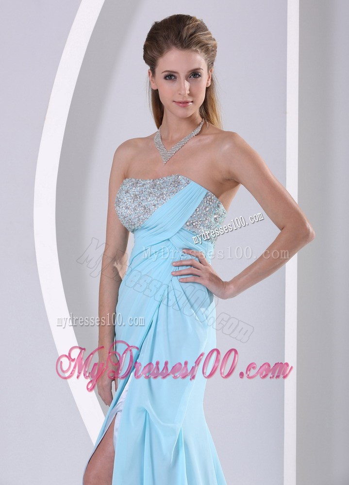 Hot Sale Brush Train Beaded Chiffon Prom Dresses in Aqua Blue