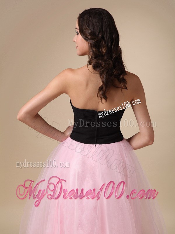 Sweetheart A-line Organza Floor-length Prom Dress in Black and Light Pink