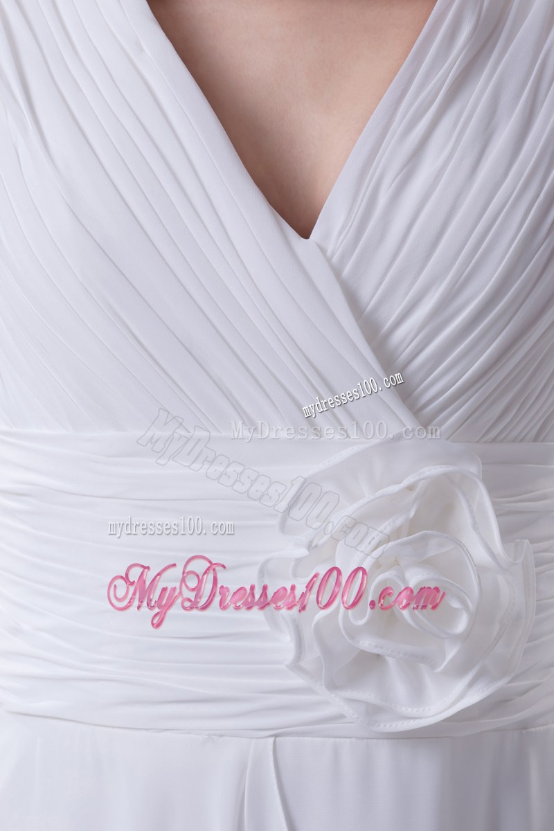 Ruches and Flower Decorate Long White Chiffon Prom Dress with Long Sleeves
