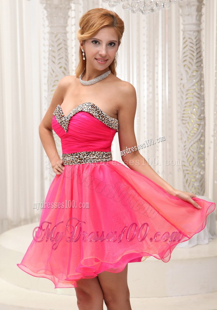 Sweetheart Ruched Bodice For Lovely Prom Dresses in Leopard Coral Red
