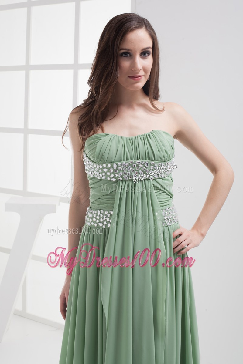 Beaded and Pleated Green Chiffon Dresses for Prom with Brush Train