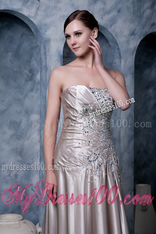 Beading and Pleated Brush Train Prom Dress of Silk Like Satin