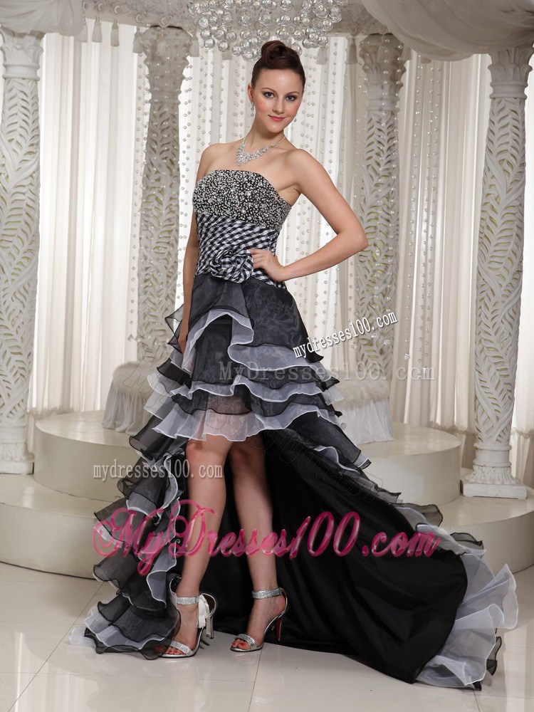 High-Low Hand Made Flowers Decorated Black Prom Gown with Ruffled Layers