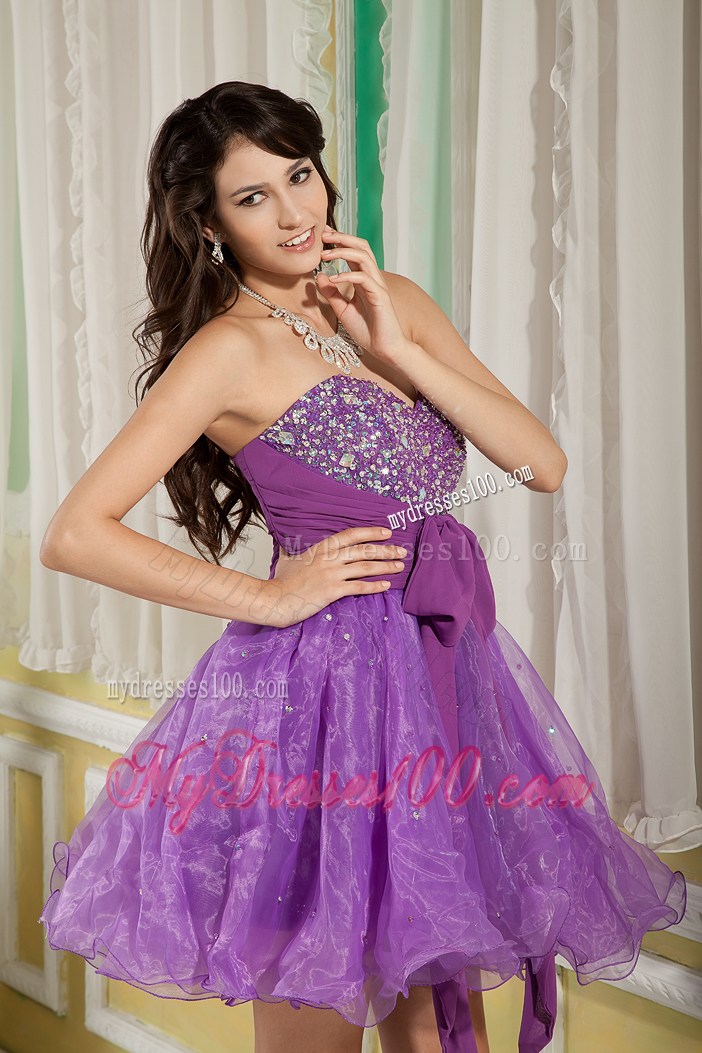 Beading and Sash Decorate On Mini-length Lavender Organza Prom Gown
