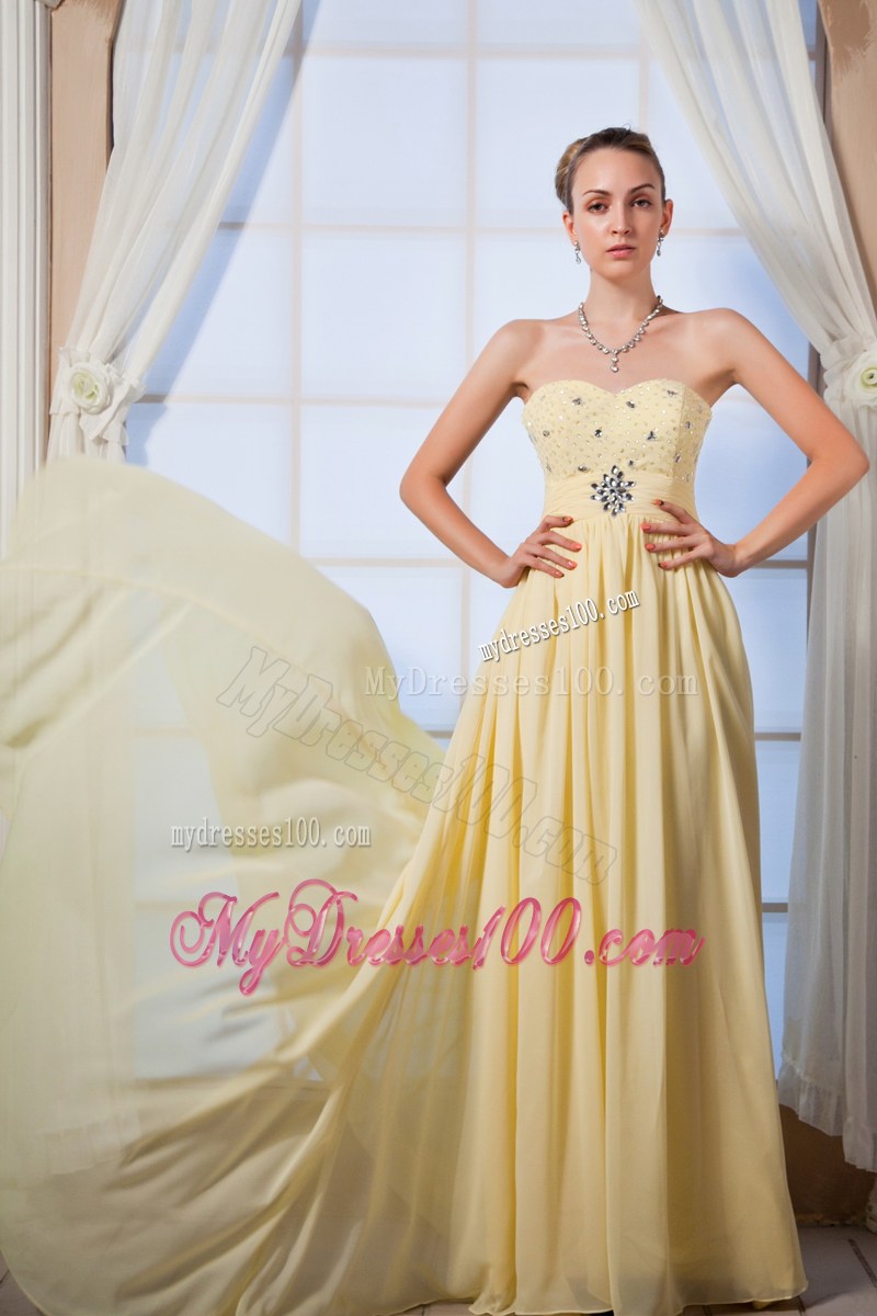 Light Yellow Empire Sweetheart Brush Train Prom Dress with Beading