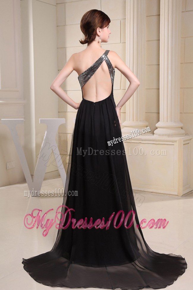 One Shoulder Brush Train The Back Out Prom Evening Dress in Black