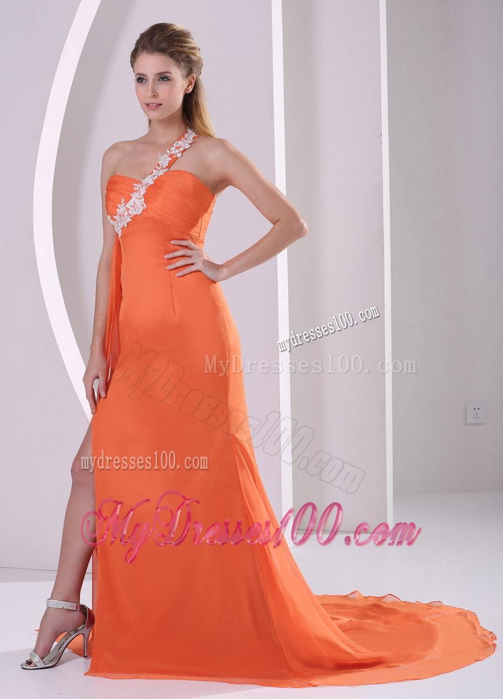 Asymmetrical Brush Train Orange Dresses for Prom with Appliques and Ruches