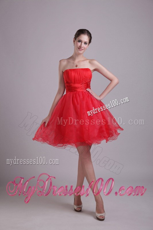 Beaded and Ruched Red Organza Dresses for Prom of Mini-length