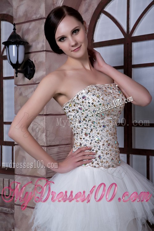 Beading Decorate Bodice White Prom Gown with Layered and Drapped Skirt