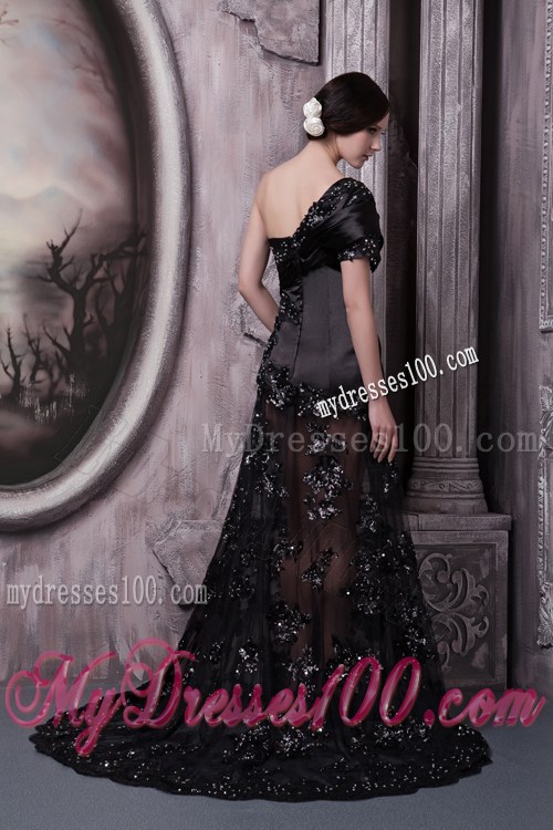 Asymmetrical Black Dresses for Prom with Appliques and Beading