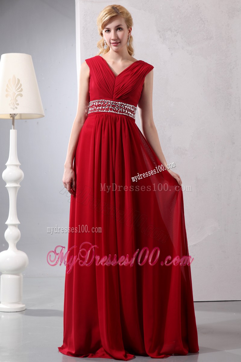Ruched V-neck and Beading Accent Floor-length Prom Dress in Wine Red