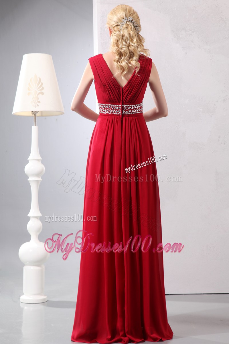 Ruched V-neck and Beading Accent Floor-length Prom Dress in Wine Red