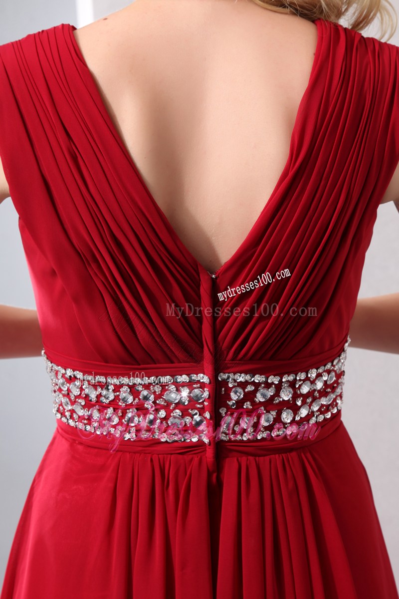 Ruched V-neck and Beading Accent Floor-length Prom Dress in Wine Red