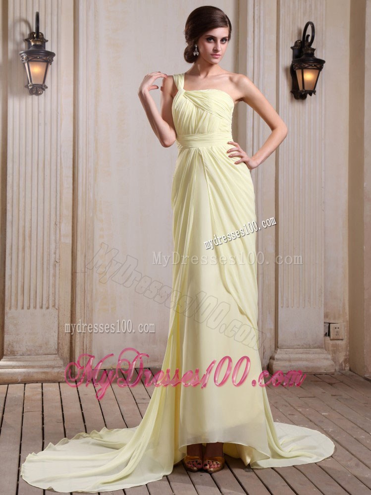 Yellow Green Court Train Chiffon Prom Dress with One Shoulder