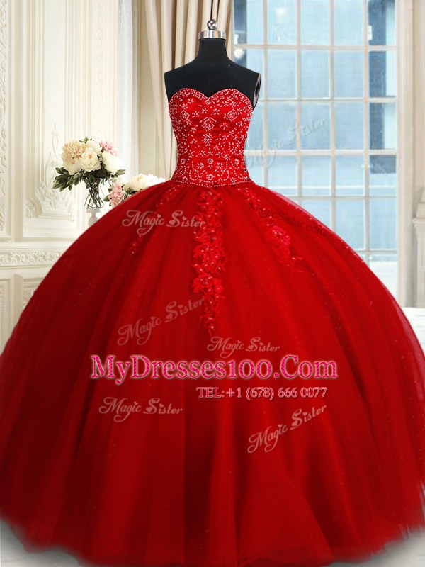 Fashionable Sweetheart Sleeveless Vestidos de Quinceanera Floor Length Beading and Appliques Red Tulle