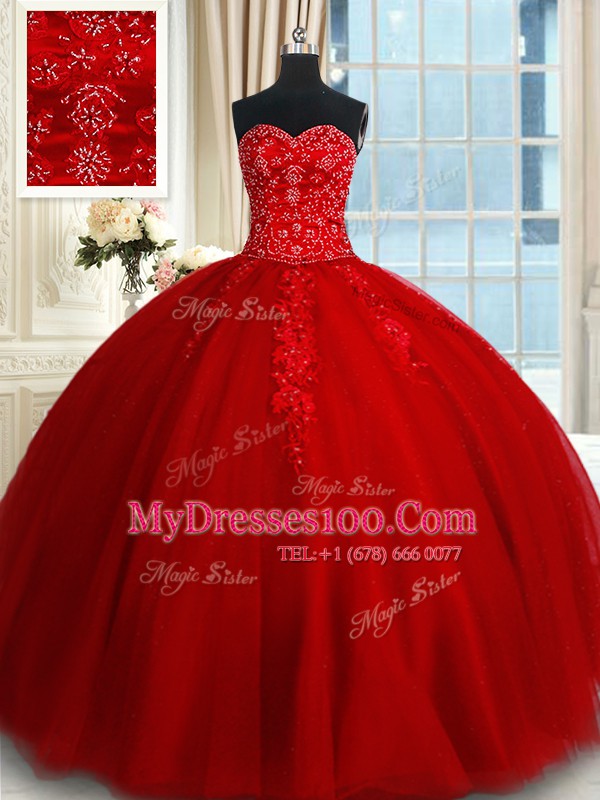 Fashionable Sweetheart Sleeveless Vestidos de Quinceanera Floor Length Beading and Appliques Red Tulle
