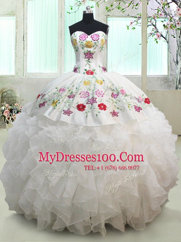 Sweetheart Sleeveless Quinceanera Gowns Floor Length Embroidery and Ruffles White Organza and Taffeta
