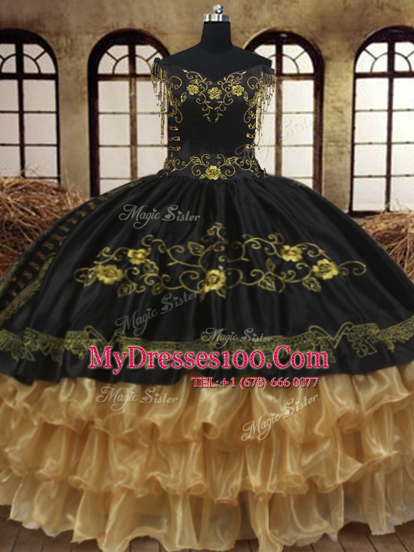 Off the Shoulder Ruffled Floor Length Ball Gowns Sleeveless Black Sweet 16 Quinceanera Dress Lace Up
