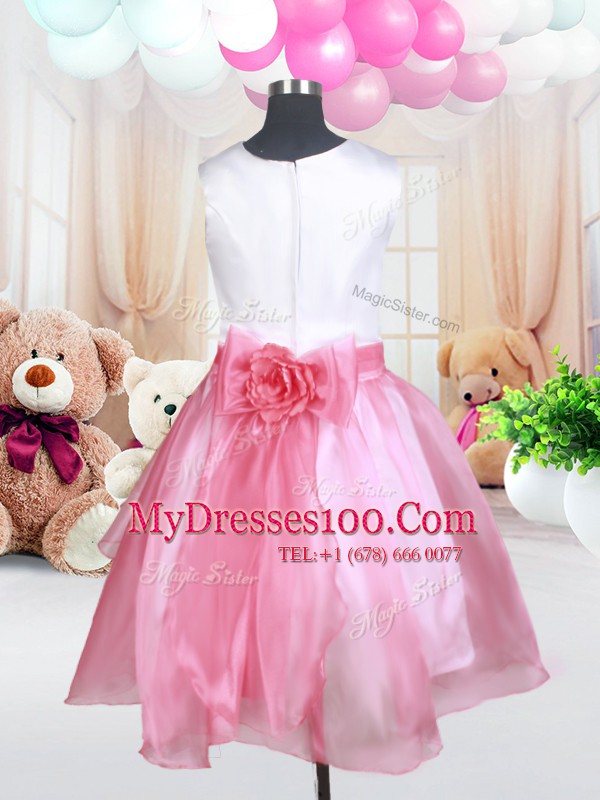 Fitting Scoop White and Pink And White Sleeveless Organza Zipper Toddler Flower Girl Dress for Quinceanera and Wedding Party