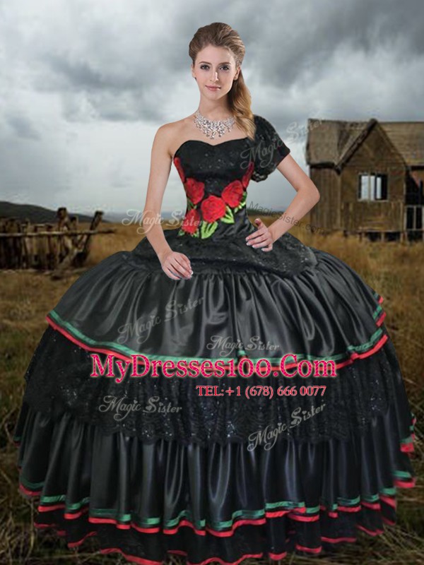 Eye-catching One Shoulder Black Ball Gowns Embroidery Quinceanera Gowns Lace Up Taffeta Sleeveless With Train
