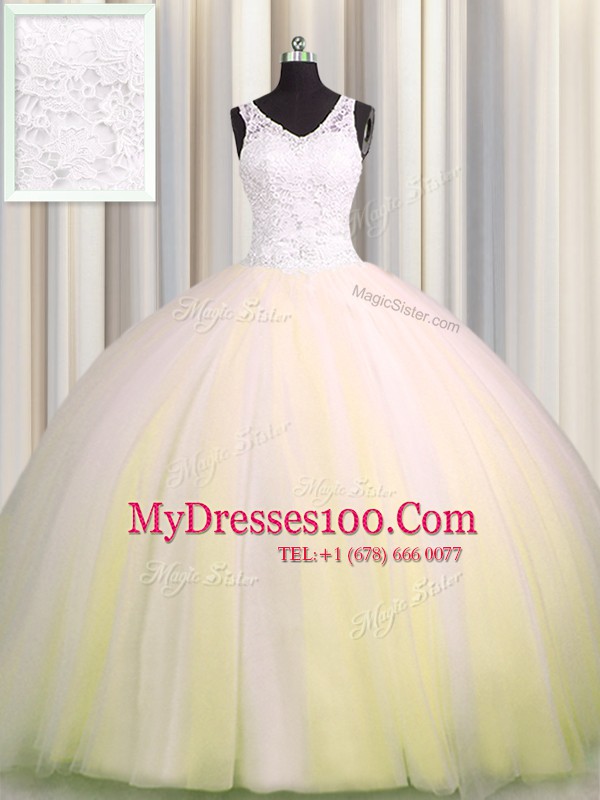 Fitting Zipple Up Brush Train V Neck Light Yellow Ball Gowns Beading and Appliques Sweet 16 Quinceanera Dress Zipper Tulle Sleeveless