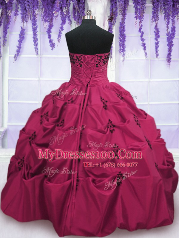 Fancy Sleeveless Embroidery and Pick Ups Lace Up Quince Ball Gowns