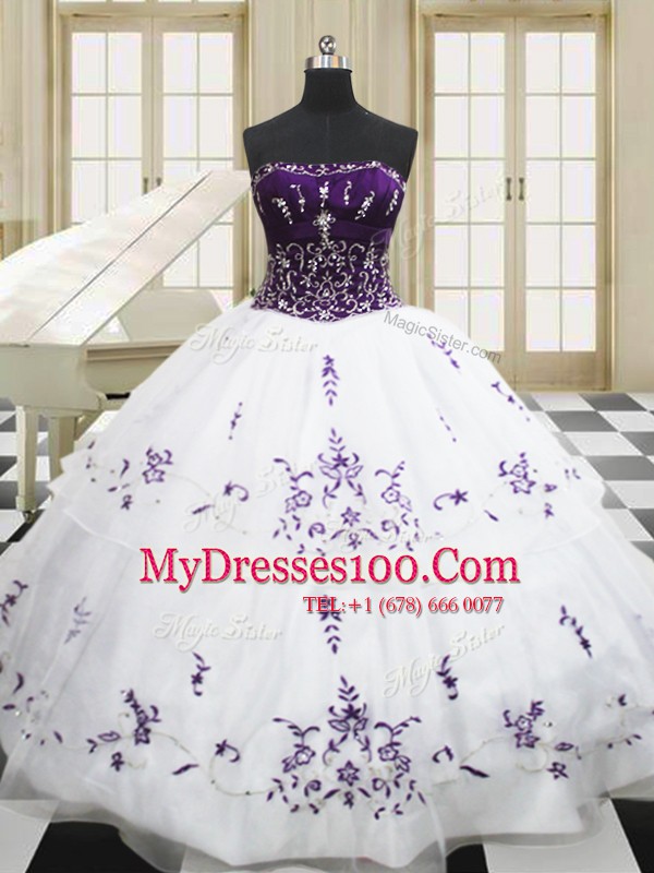 Best White Strapless Neckline Beading and Embroidery 15th Birthday Dress Sleeveless Lace Up