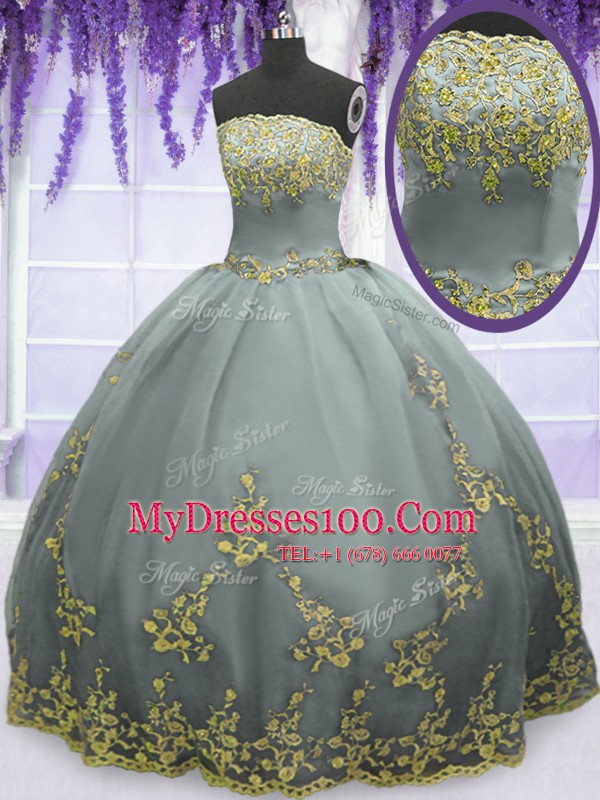 Colorful Sleeveless Appliques Zipper Quinceanera Gowns