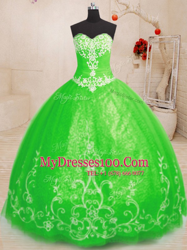 Hot Sale Sweetheart Neckline Beading and Appliques Quinceanera Gown Sleeveless Lace Up