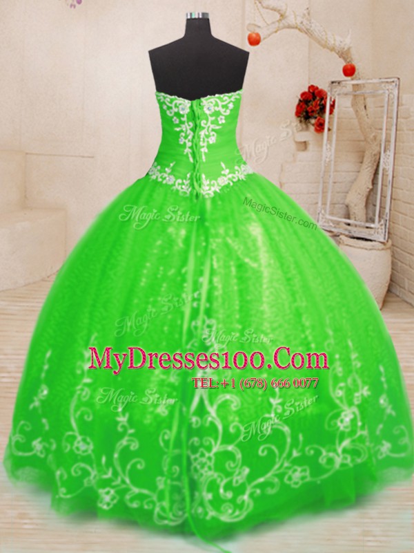 Hot Sale Sweetheart Neckline Beading and Appliques Quinceanera Gown Sleeveless Lace Up
