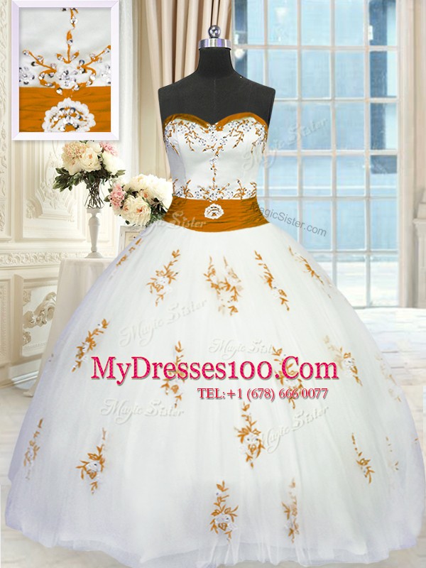 Tulle Sleeveless Floor Length Ball Gown Prom Dress and Appliques and Belt