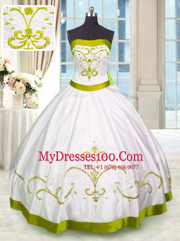 White Strapless Neckline Embroidery Quinceanera Gowns Sleeveless Lace Up