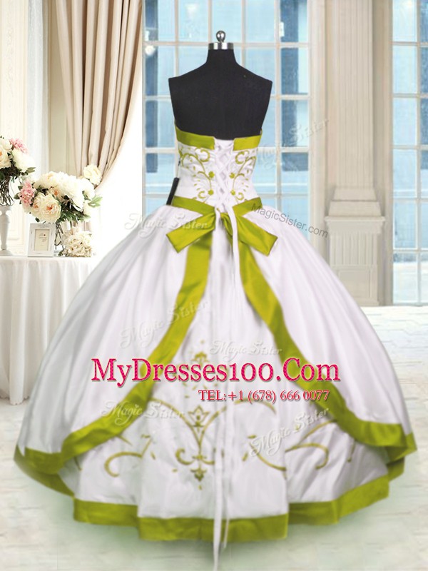 White Strapless Neckline Embroidery Quinceanera Gowns Sleeveless Lace Up