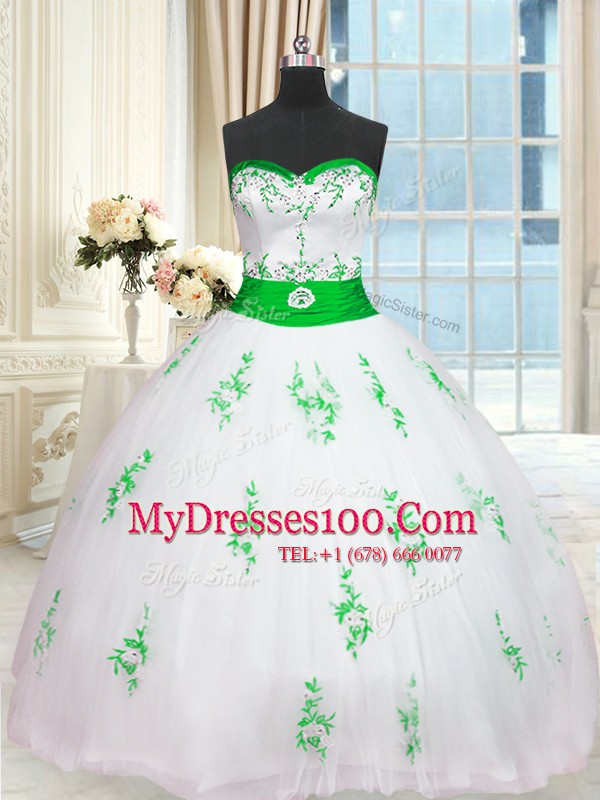 Graceful Floor Length White Ball Gown Prom Dress Tulle Sleeveless Appliques and Belt