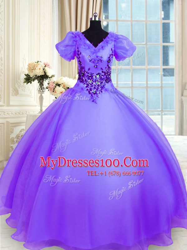 Lavender V-neck Neckline Appliques 15 Quinceanera Dress Short Sleeves Lace Up