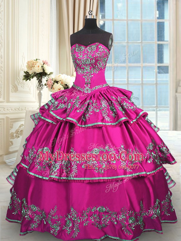 Most Popular Sleeveless Embroidery and Ruffled Layers Lace Up 15 Quinceanera Dress