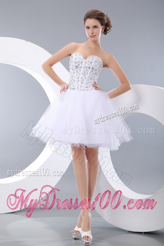 Beading and Ruffles Quinceanera Dress and Rhinestones White Short Dama Dresses and Spaghetti Straps Embroidery Little Girl Dress