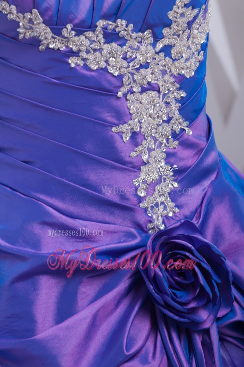 Ruffled Neckline Sweet sixteen dresses with Appliques and Hand Made Flowers