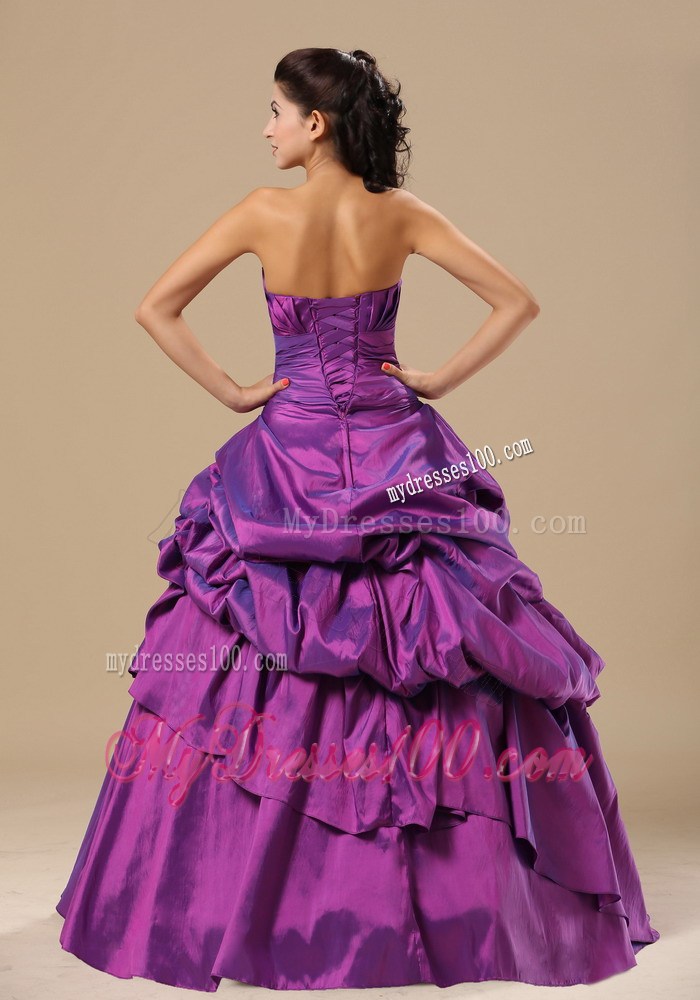 Ruching Pick-ups and Beaded Appliques Sweet 16 Dresses in Fashion