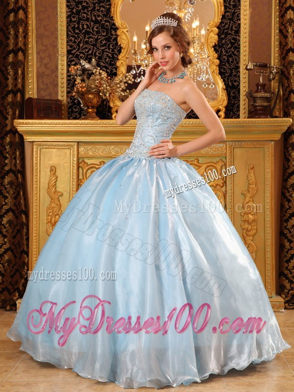 Diamond Decorated Sweet 15 Dresses with Puffy Skirt and Ruffled Hemline