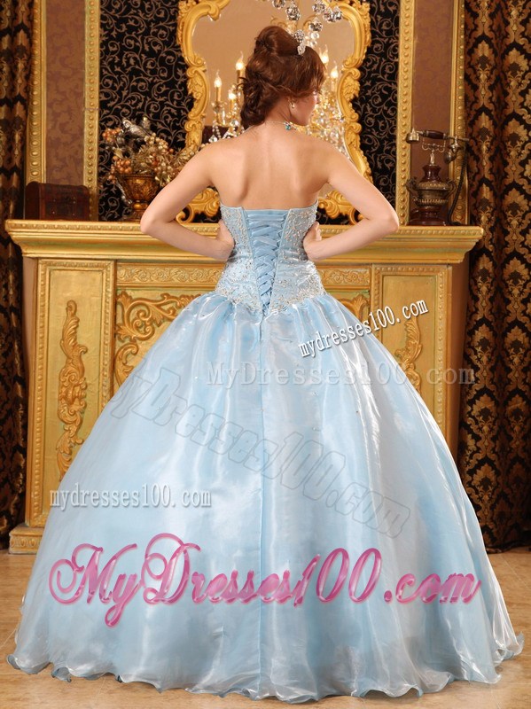 Diamond Decorated Sweet 15 Dresses with Puffy Skirt and Ruffled Hemline