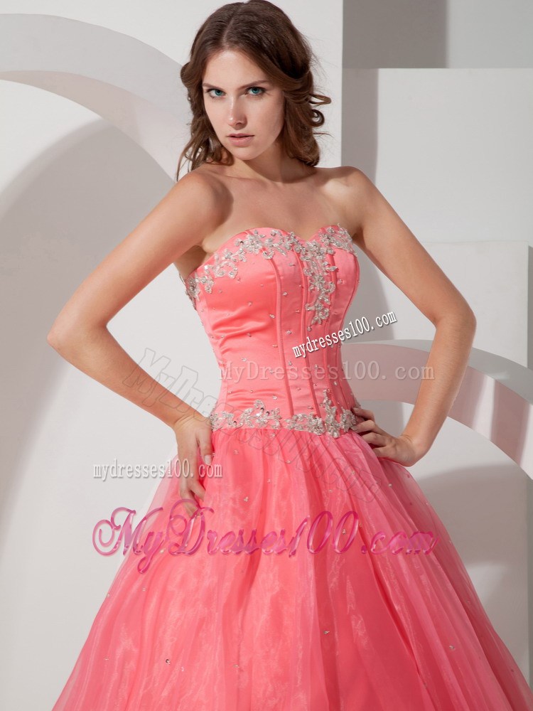 Sweet Organza Puffy Sweet sixteen dresses with Beaded White Appliques