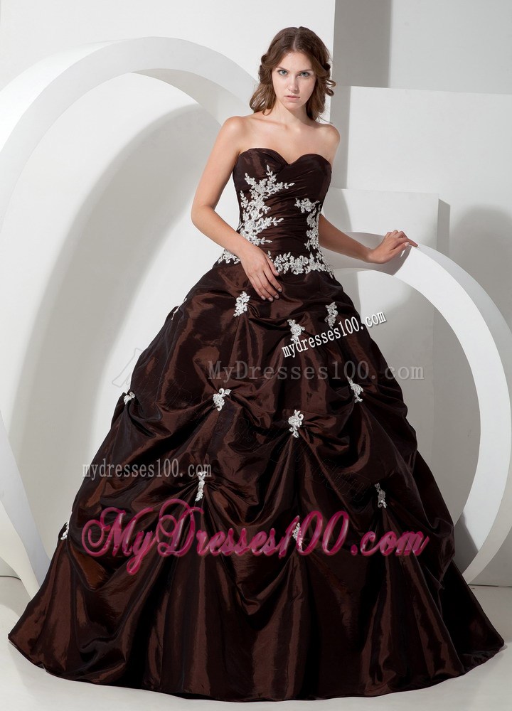 Brown Sweetheart Pick-ups Sweet 15 Dresses with White Appliques