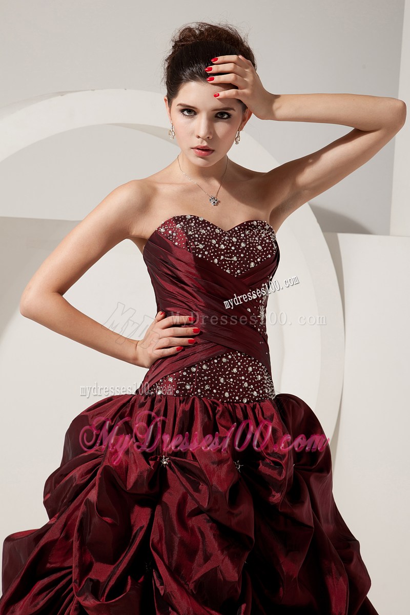 Sweetheart Beading Ruching and Pick-ups Quinceanera Party Dress in Wine Red