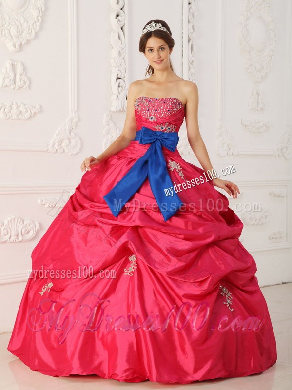 Beaded Ruching Pick-ups and Appliques Sweet 16 Dresses with Blue Bowknot